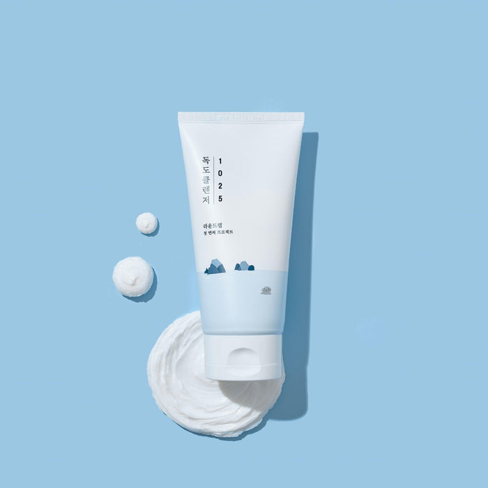 1025 Dokdo Cleanser Round Lab