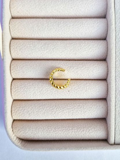 EARCUFF ENLAZADO PEQUEÑO