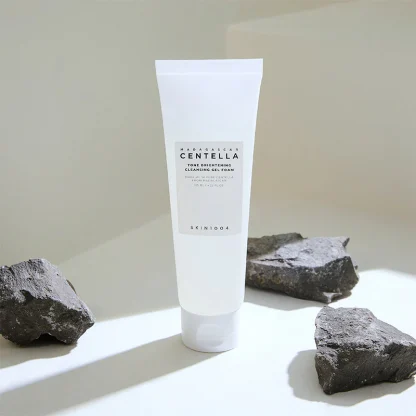 Madagascar Centella Tone Brightening Cleansing Gel Foam 125ml SKIN1004